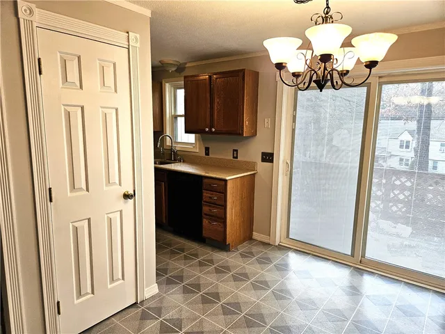 $280,000 | 12 Birdie Court, Coventry, RI 02816