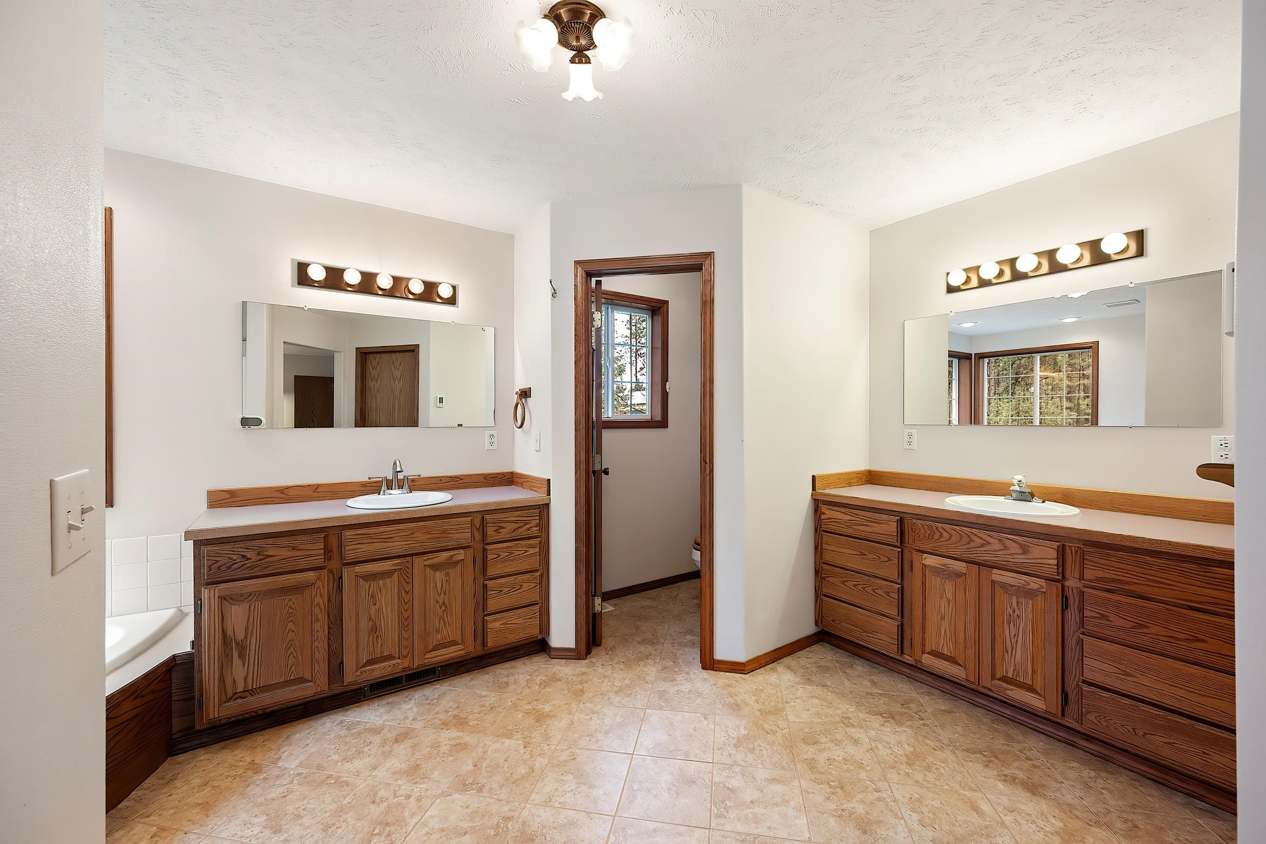 4820 East Silver Pine Road Colbert, WA 99005 - Photo 17 of 35