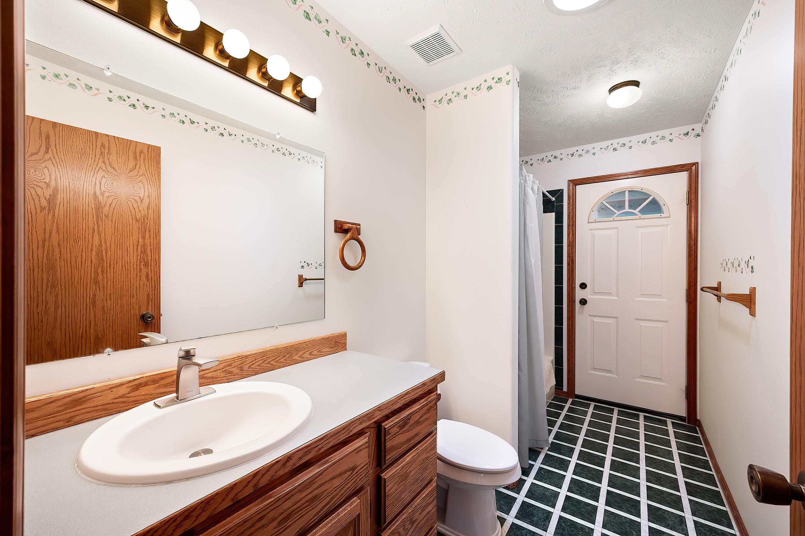 4820 East Silver Pine Road Colbert, WA 99005 - Photo 20 of 35