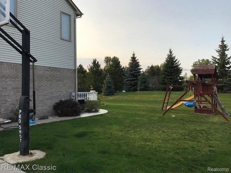 46420 Mornington Road Canton, MI 48188 - Photo 8 of 42
