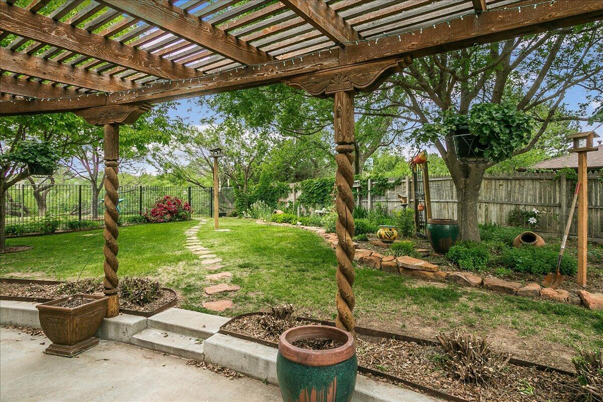 109 Caprock Lane Amarillo, TX 79118 - Photo 23 of 32 18-Back Yard