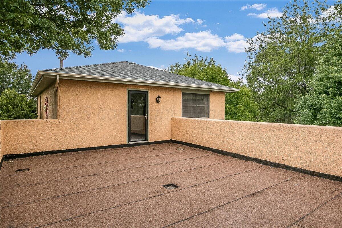 109 Caprock Lane Amarillo, TX 79118 - Photo 28 of 32 25-Upstairs Patio