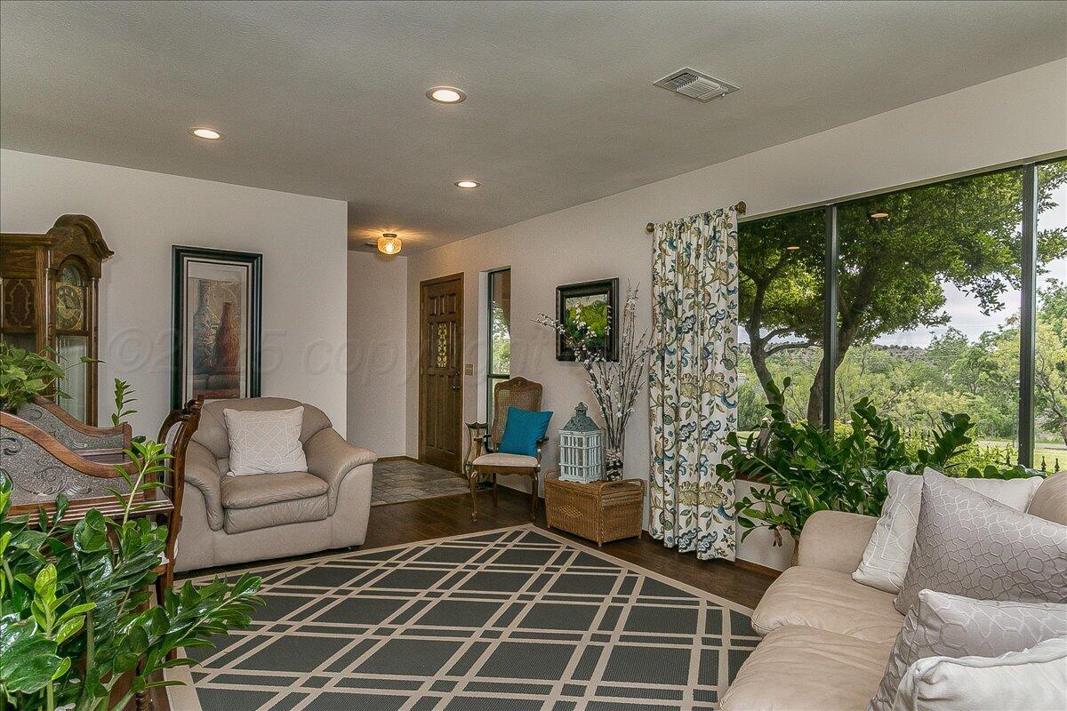 109 Caprock Lane Amarillo, TX 79118 - Photo 7 of 32 05-Living Room 2