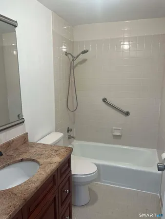 $2,400 | 2 Cook Close, Unit 2, Ridgefield, CT 06877