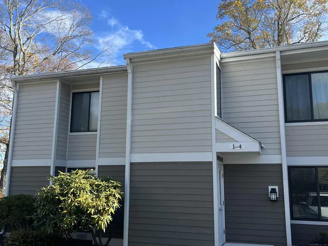 a view of a house with a garage