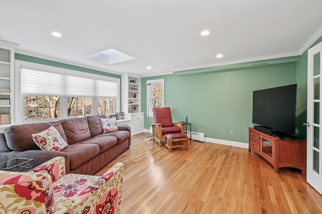 7 Cedar Road Brookline, MA 02467 - Photo 6 of 20