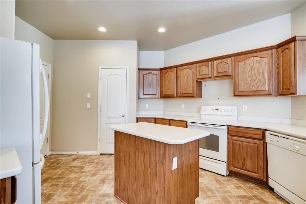 2674 Cinnabar Road Colorado Springs, CO 80921 - Photo 6 of 27