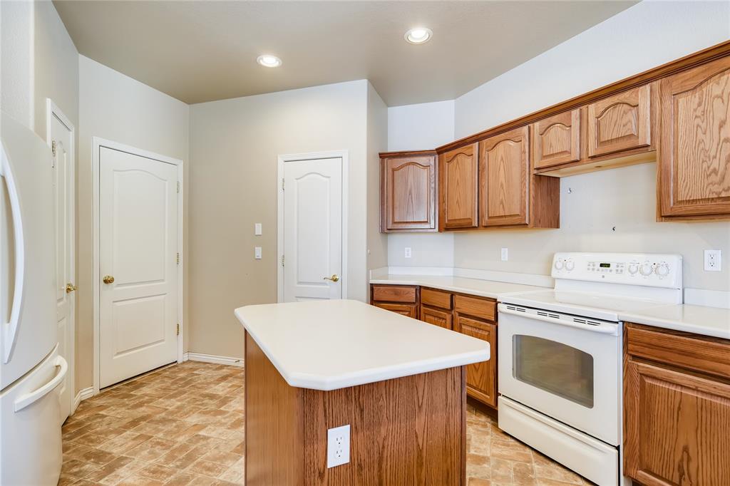 2674 Cinnabar Road Colorado Springs, CO 80921 - Photo 7 of 27