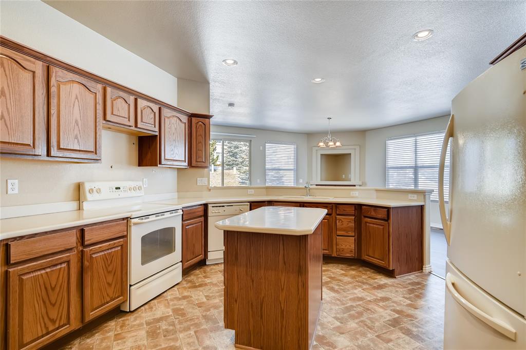 2674 Cinnabar Road Colorado Springs, CO 80921 - Photo 9 of 27