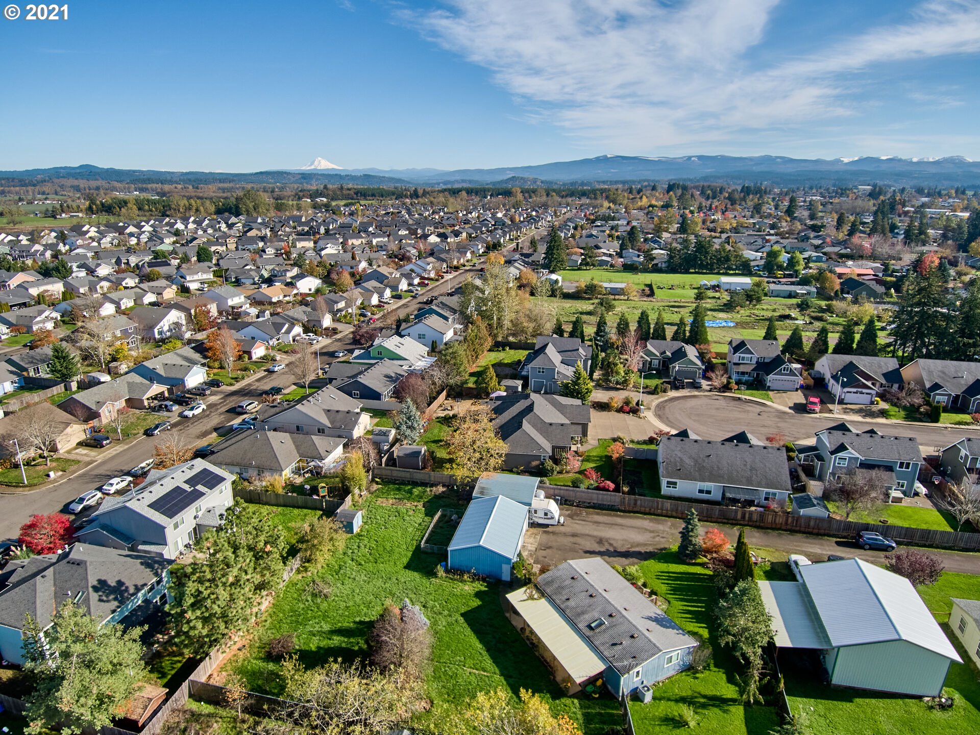 913 Toliver Road, Unit B Molalla, OR 97038 - Photo 26 of 26 an aerial view of a city