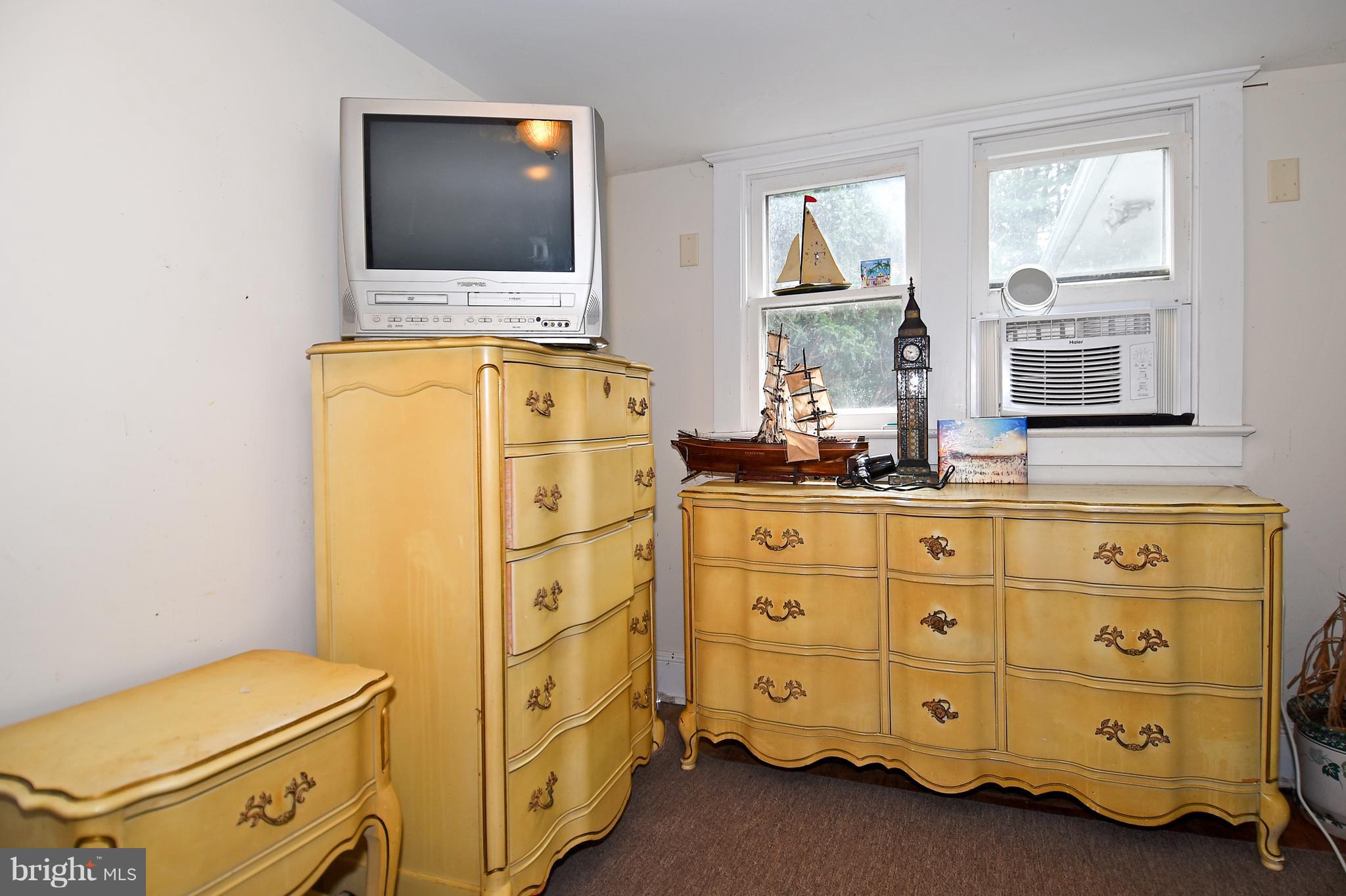 23351 Davis Mill Road Germantown, MD 20876 - Photo 19 of 30 Bedroom (Master)