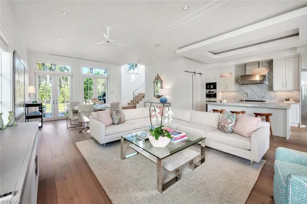 $50,000 | 982 9th Avenue South, Naples, FL 34102