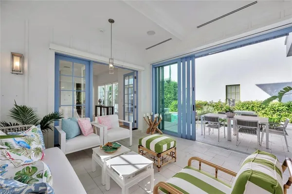 $50,000 | 982 9th Avenue South, Naples, FL 34102