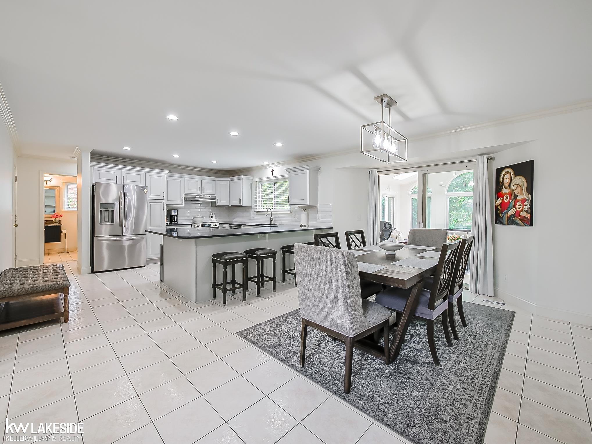 2058 Reagan Drive Rochester Hills, MI 48309 - Photo 15 of 68