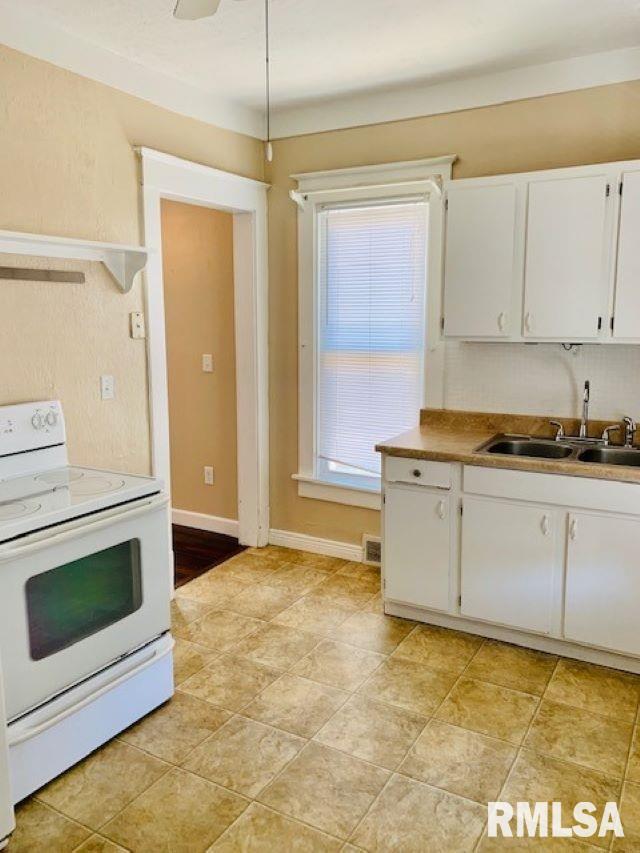 417 Park Street Springfield, IL 62704 - Photo 11 of 25 Gallery Image 11