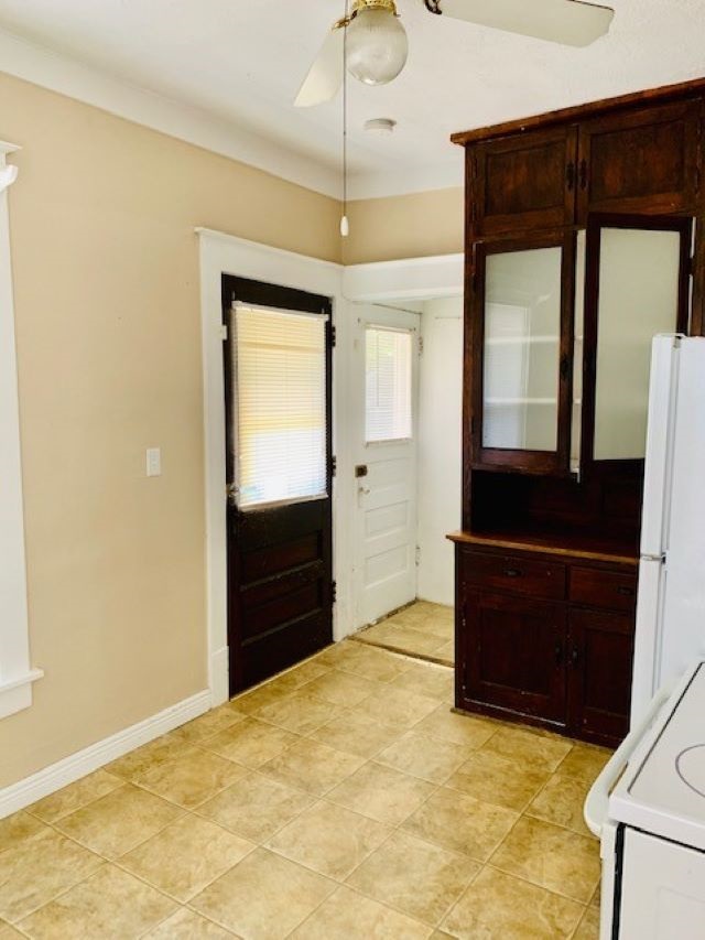 417 Park Street Springfield, IL 62704 - Photo 14 of 25 Gallery Image 14