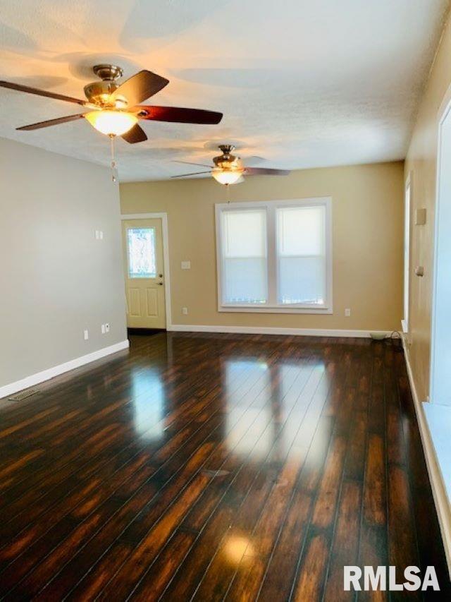 417 Park Street Springfield, IL 62704 - Photo 9 of 25 Gallery Image 9