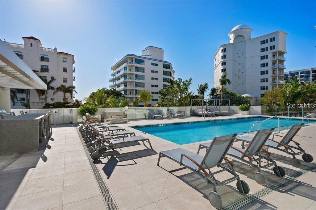 111 Golden Gate Point, Unit 802PH Sarasota, FL 34236 - Photo 49 of 68