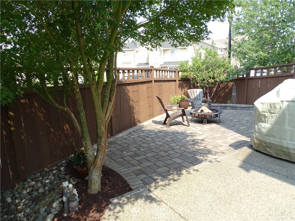 18320 36th Avenue Southeast Bothell, WA 98012 - Photo 15 of 20 Gallery Image 15