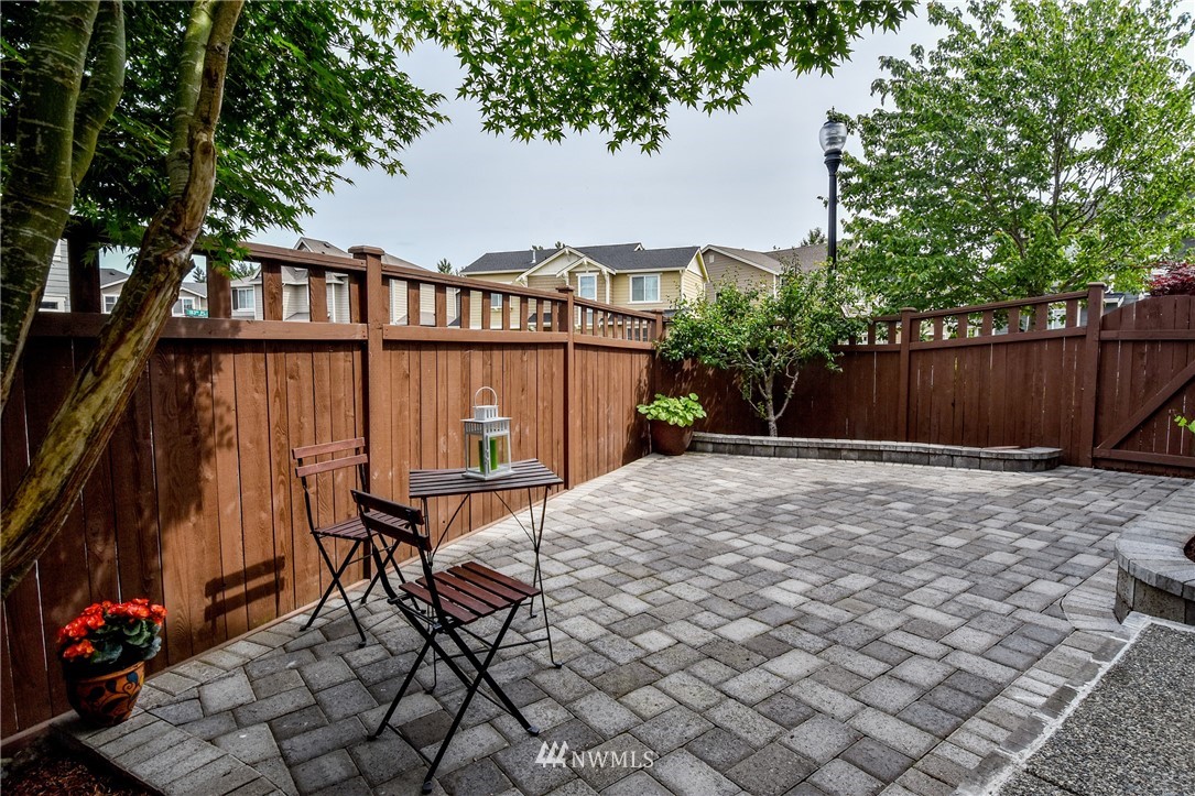 18320 36th Avenue Southeast Bothell, WA 98012 - Photo 17 of 20 Gallery Image 17