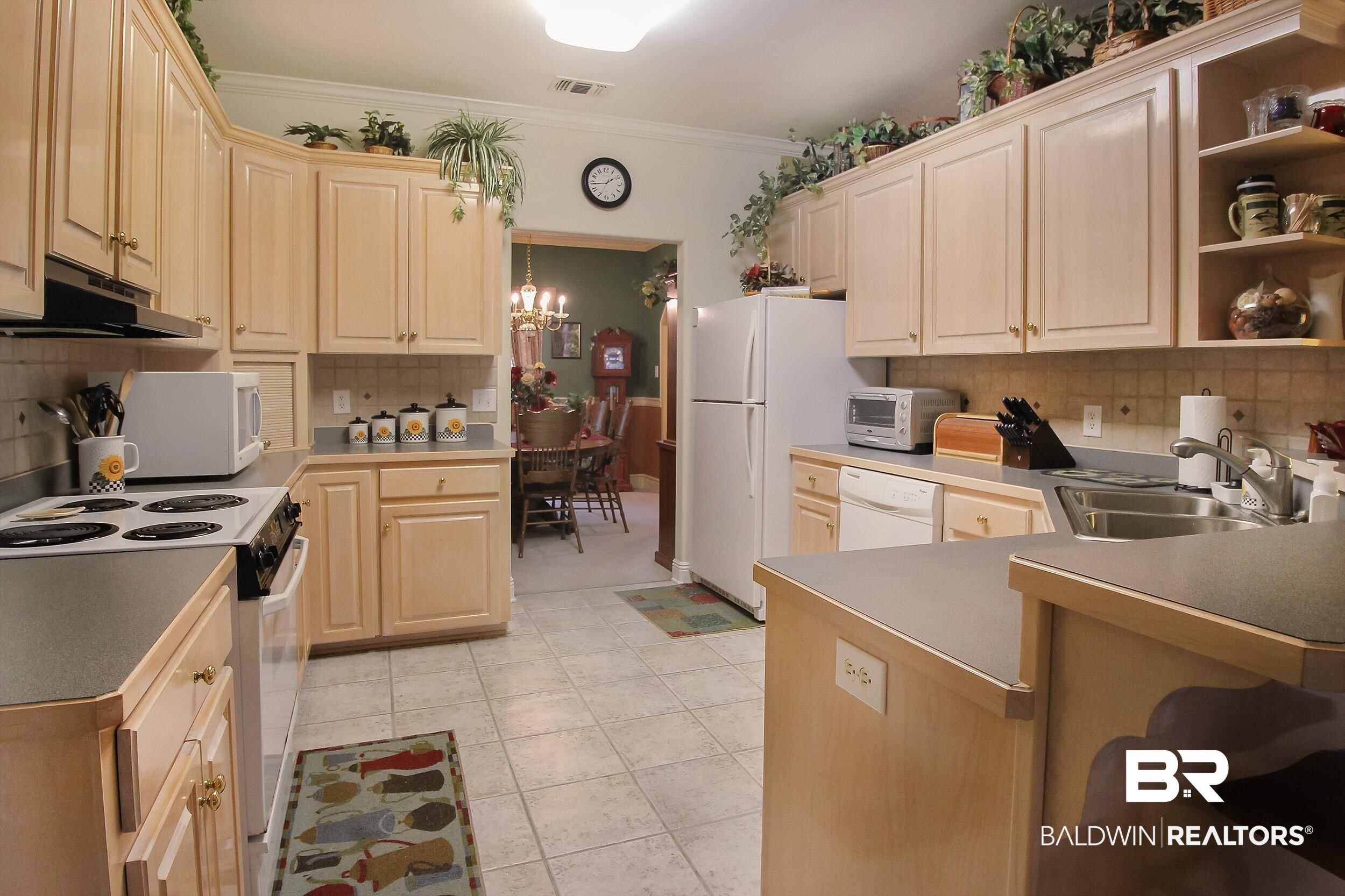 1601 North Pine Street Foley, AL 36535 - Photo 5 of 23 Kitchen