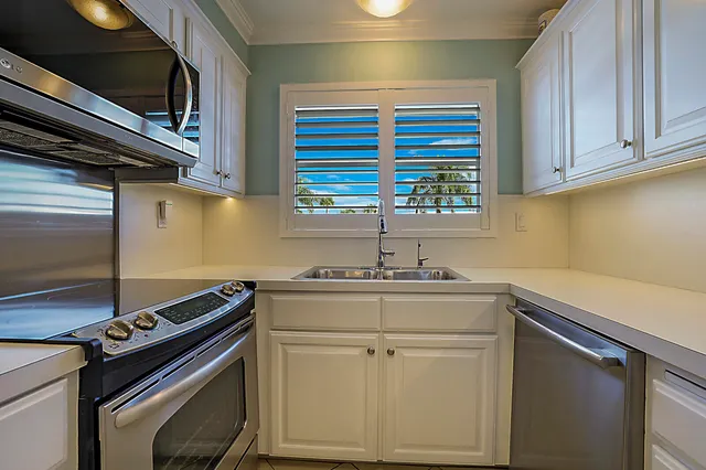 $459,000 | 700 Harbour Drive, Unit 2310, Boca Raton, FL 33431