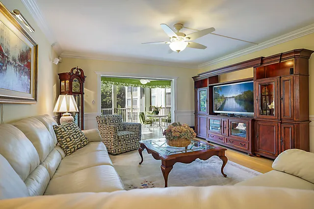 $459,000 | 700 Harbour Drive, Unit 2310, Boca Raton, FL 33431