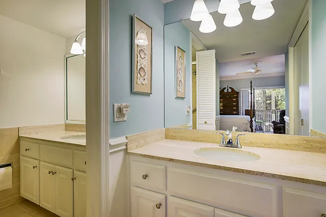 $459,000 | 700 Harbour Drive, Unit 2310, Boca Raton, FL 33431