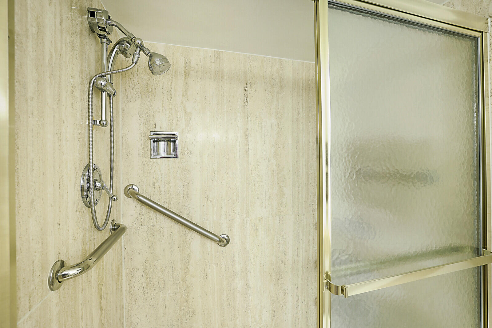 700 Harbour Drive, Unit 2310 Boca Raton, FL 33431 - Photo 23 of 40 28_700_NE_Harbour_Terrace_Apt_231_28_mls