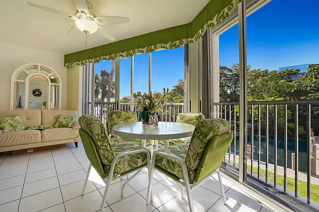 $459,000 | 700 Harbour Drive, Unit 2310, Boca Raton, FL 33431