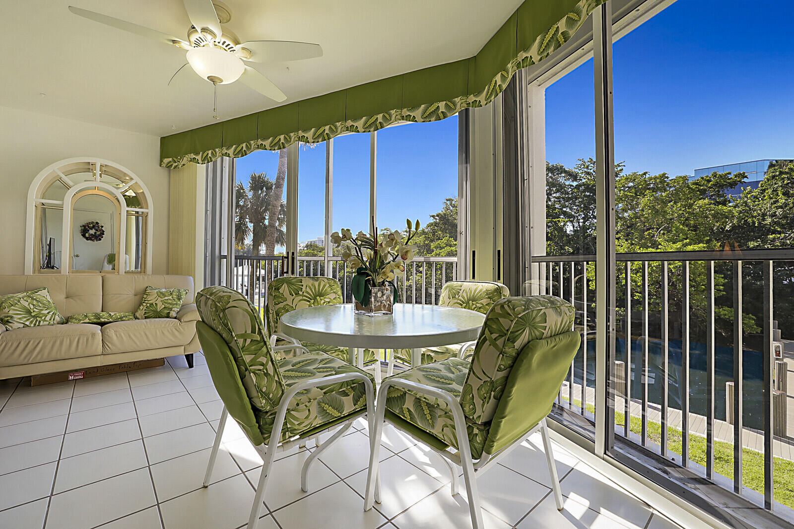 700 Harbour Drive, Unit 2310 Boca Raton, FL 33431 - Photo 10 of 40 08_700_NE_Harbour_Terrace_Apt_231_8_mls