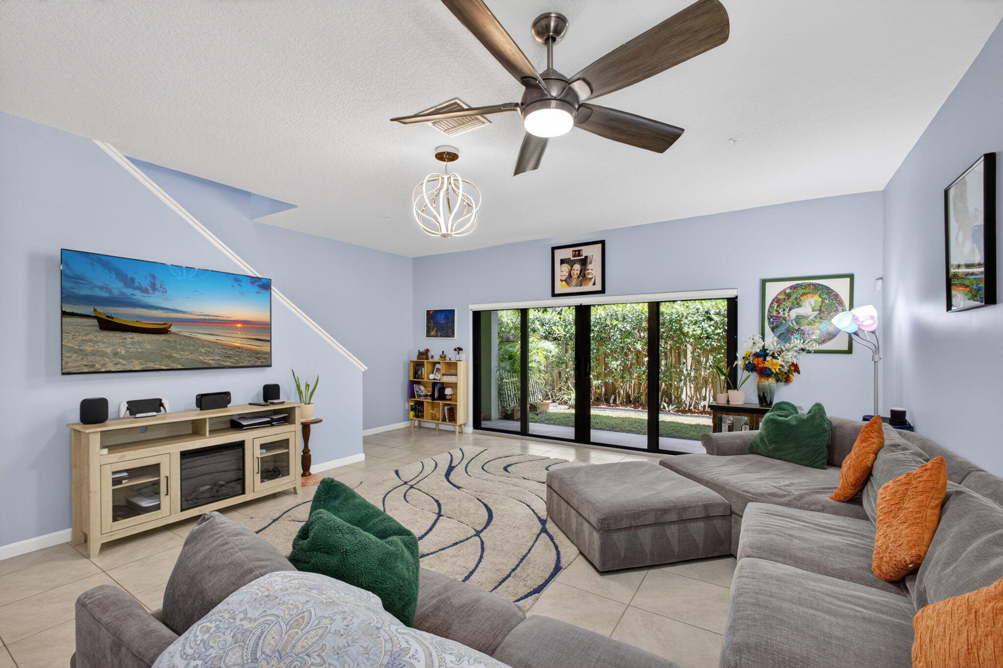 4470 Leo Lane Riviera Beach, FL 33410 - Photo 12 of 35 15-web-or-mls-5D1A8557