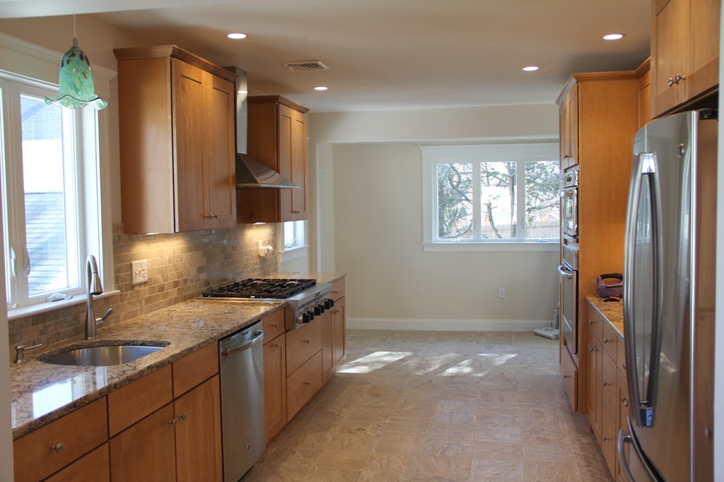 15 Emerson Road Milton, MA 02186 - Photo 3 of 30