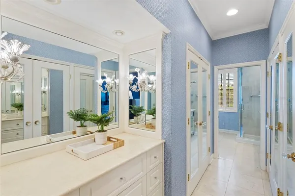 $1,600,000 | 5010 Bayshore Boulevard, Unit 4, Tampa, FL 33611