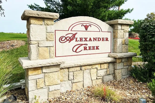 $50,000 | 305 Crestview Court, Raymore, MO 64083