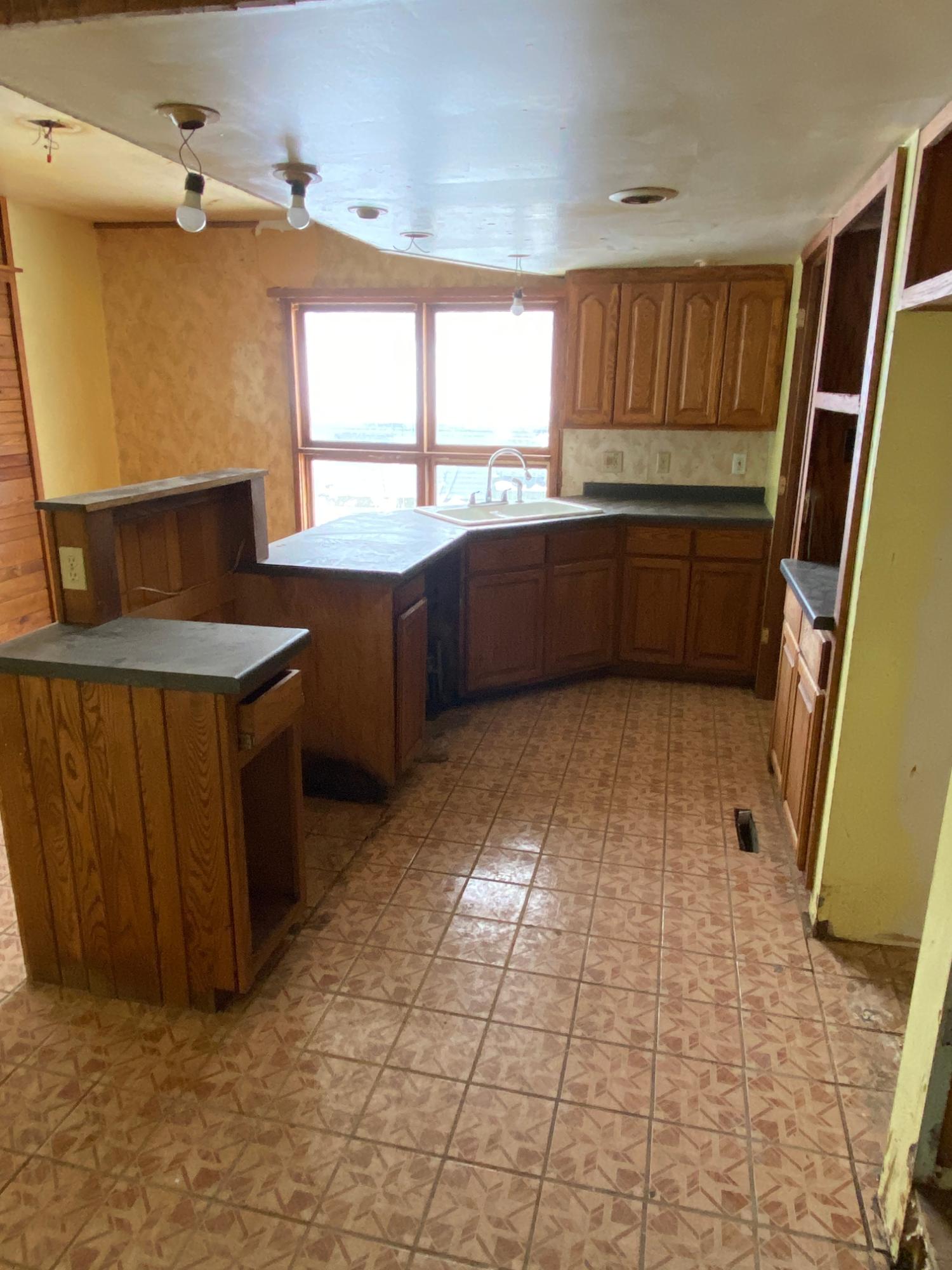 946 Eagle Street Rhinelander, WI 54501 - Photo 2 of 16 Gallery Image 2