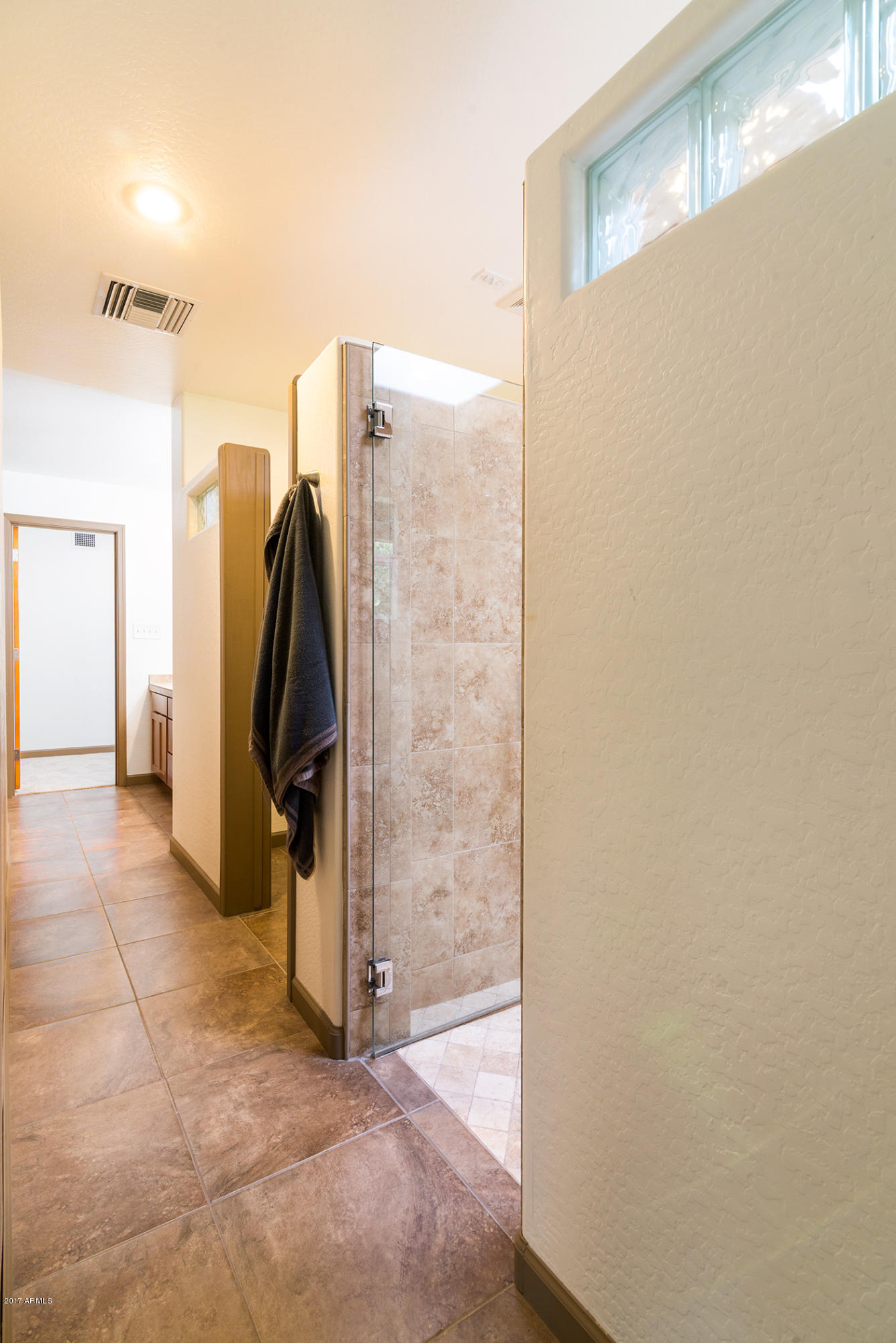 5423 East Osborn Road Phoenix, AZ 85018 - Photo 13 of 51 Bath room area