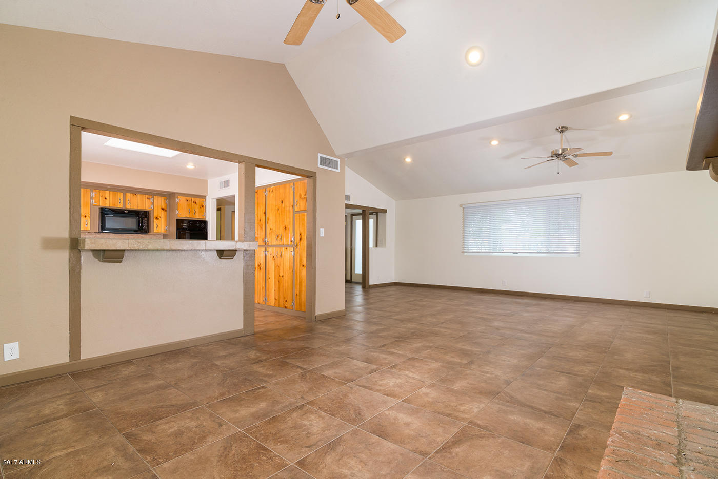 5423 East Osborn Road Phoenix, AZ 85018 - Photo 8 of 51 Dining room