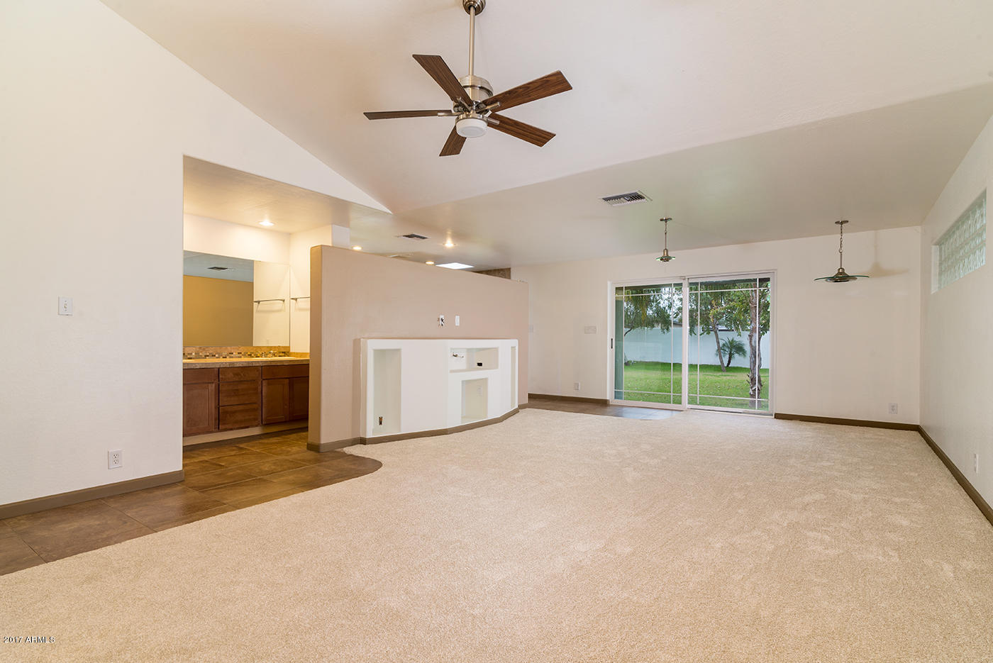 5423 East Osborn Road Phoenix, AZ 85018 - Photo 10 of 51 Master bedroom