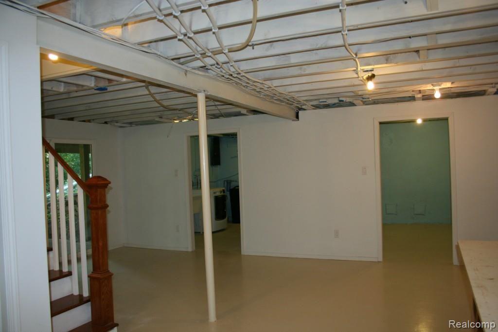 5600 7 Mile Road South Lyon, MI 48178 - Photo 44 of 51 View to laundry room!