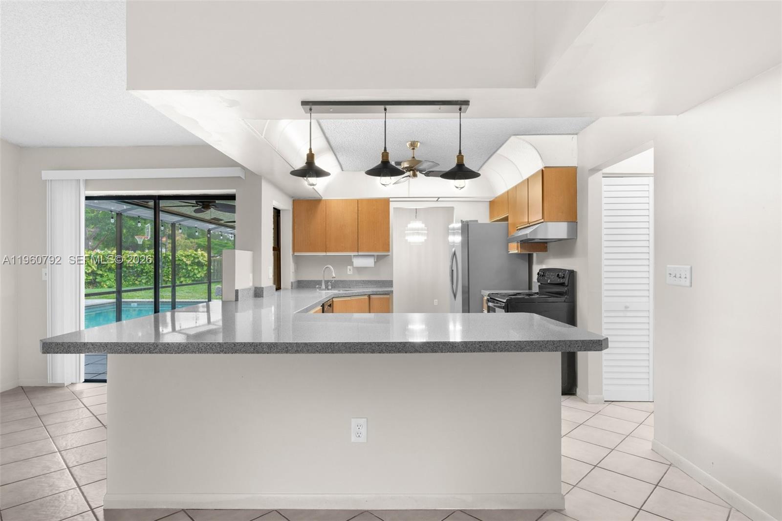 4264 Northwest 95th Terrace Sunrise, FL 33351 - Photo 8 of 31