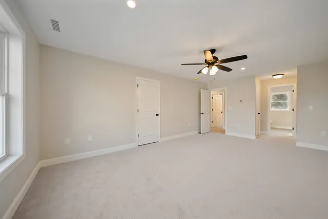 $644,900 | 53 B Kimball Hill Road, Hudson, NH 03051