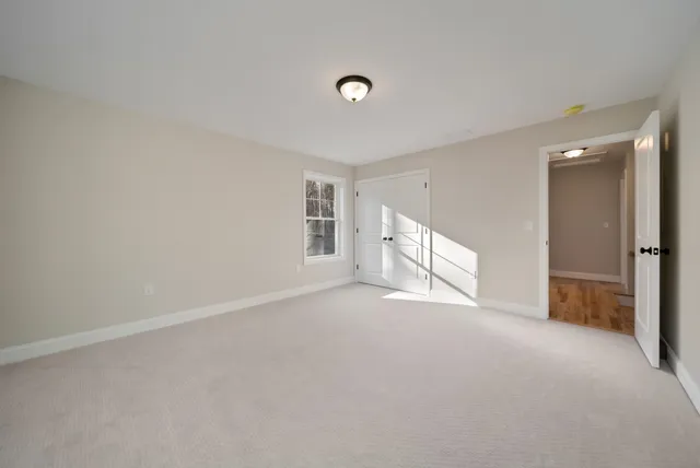 $644,900 | 53 B Kimball Hill Road, Hudson, NH 03051