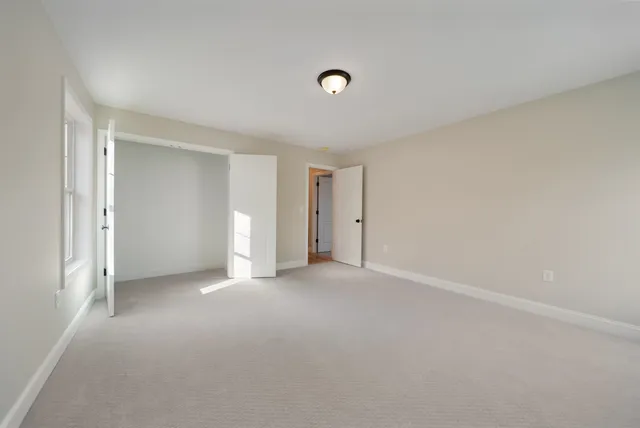 $644,900 | 53 B Kimball Hill Road, Hudson, NH 03051