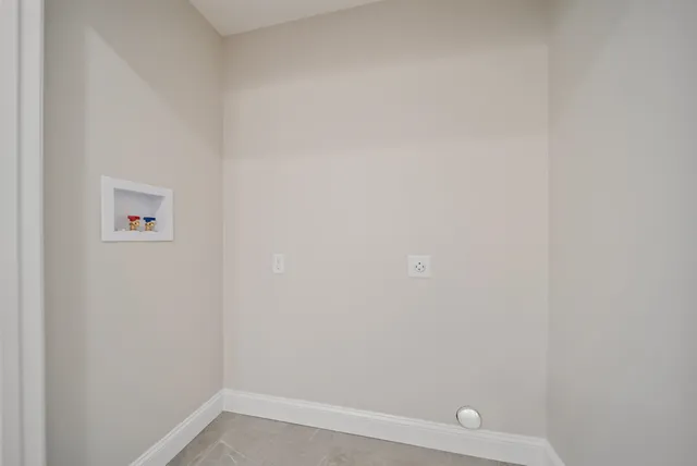 $644,900 | 53 B Kimball Hill Road, Hudson, NH 03051