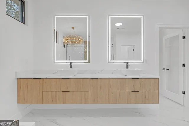 $835,880 | 70 Grassy Springs Court, Oxford, GA 30054