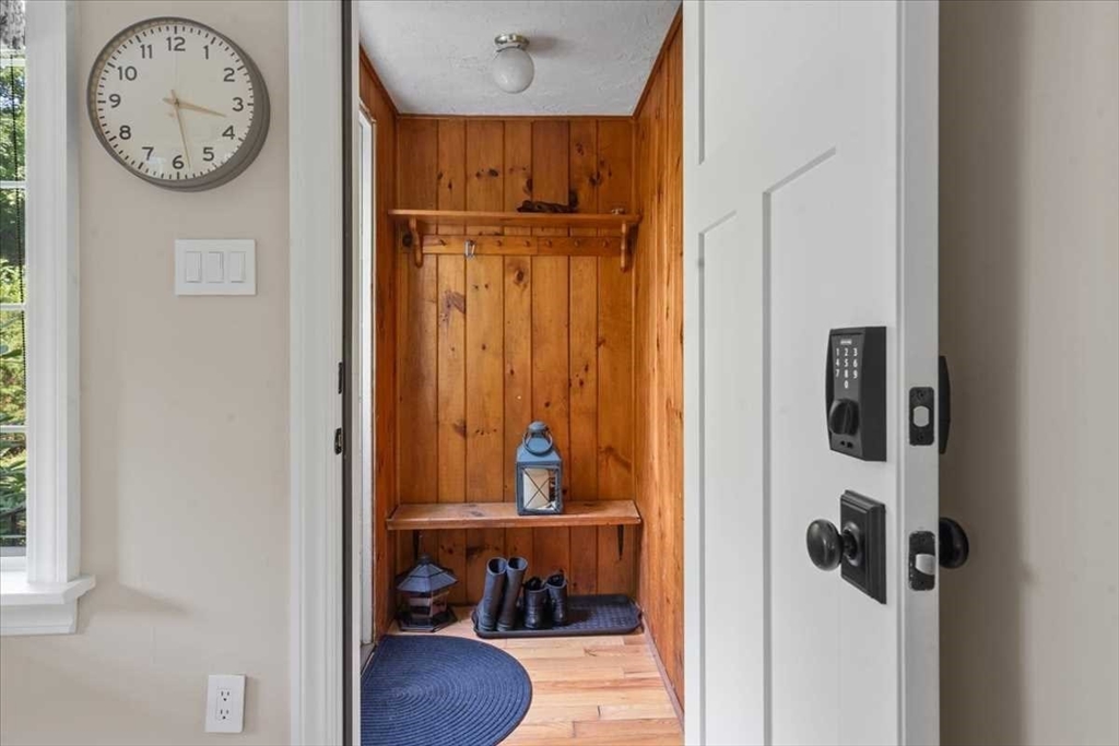 61 Havelock Road Worcester, MA 01602 - Photo 19 of 37 a view of a hallway with elevator