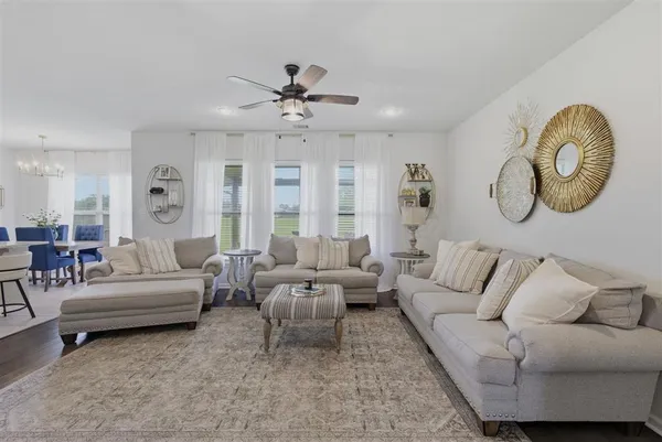 $289,900 | 857 Desoto Street, Lake Charles, LA 70607