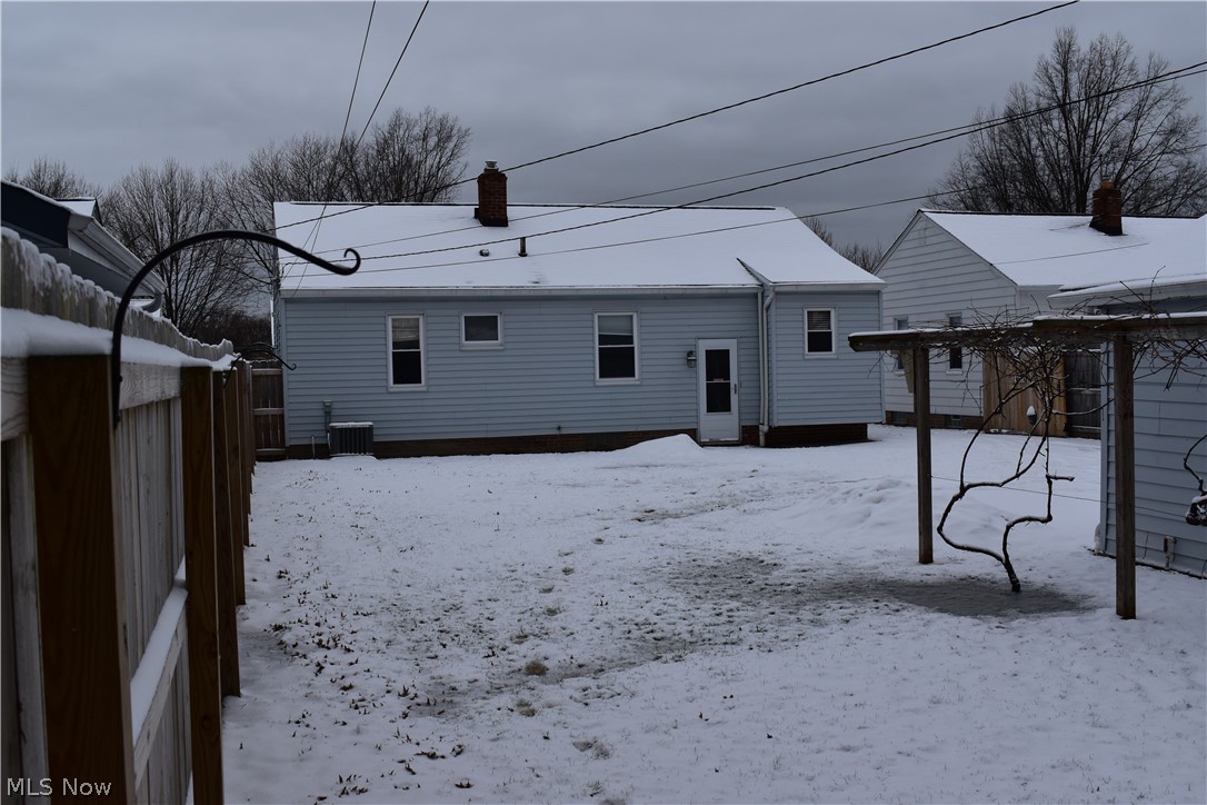 1803 Rush Road Wickliffe, OH 44092 - Photo 8 of 21 Gallery Image 8