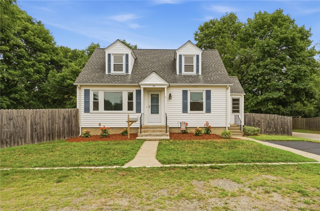 53 Benoit Street Coventry, RI 02816 - Photo 1 of 40